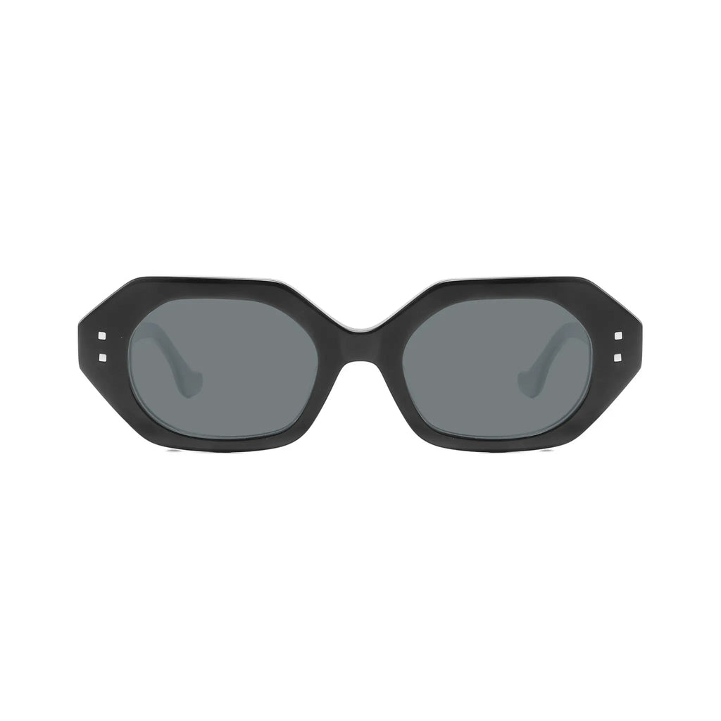 Betty’s Retro Shades Bettina sunglasses in black with dark grey lenses